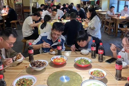 “1024”程序員節(jié)快樂，致創(chuàng)造不凡的你